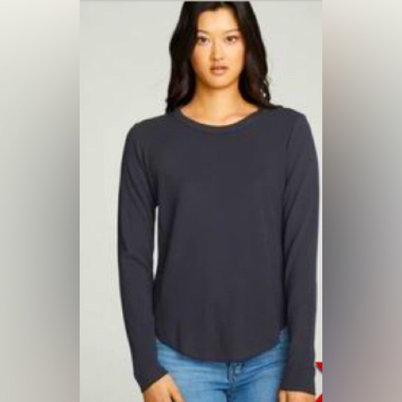 Chaser Tops - Chaser black long sleeve top size M